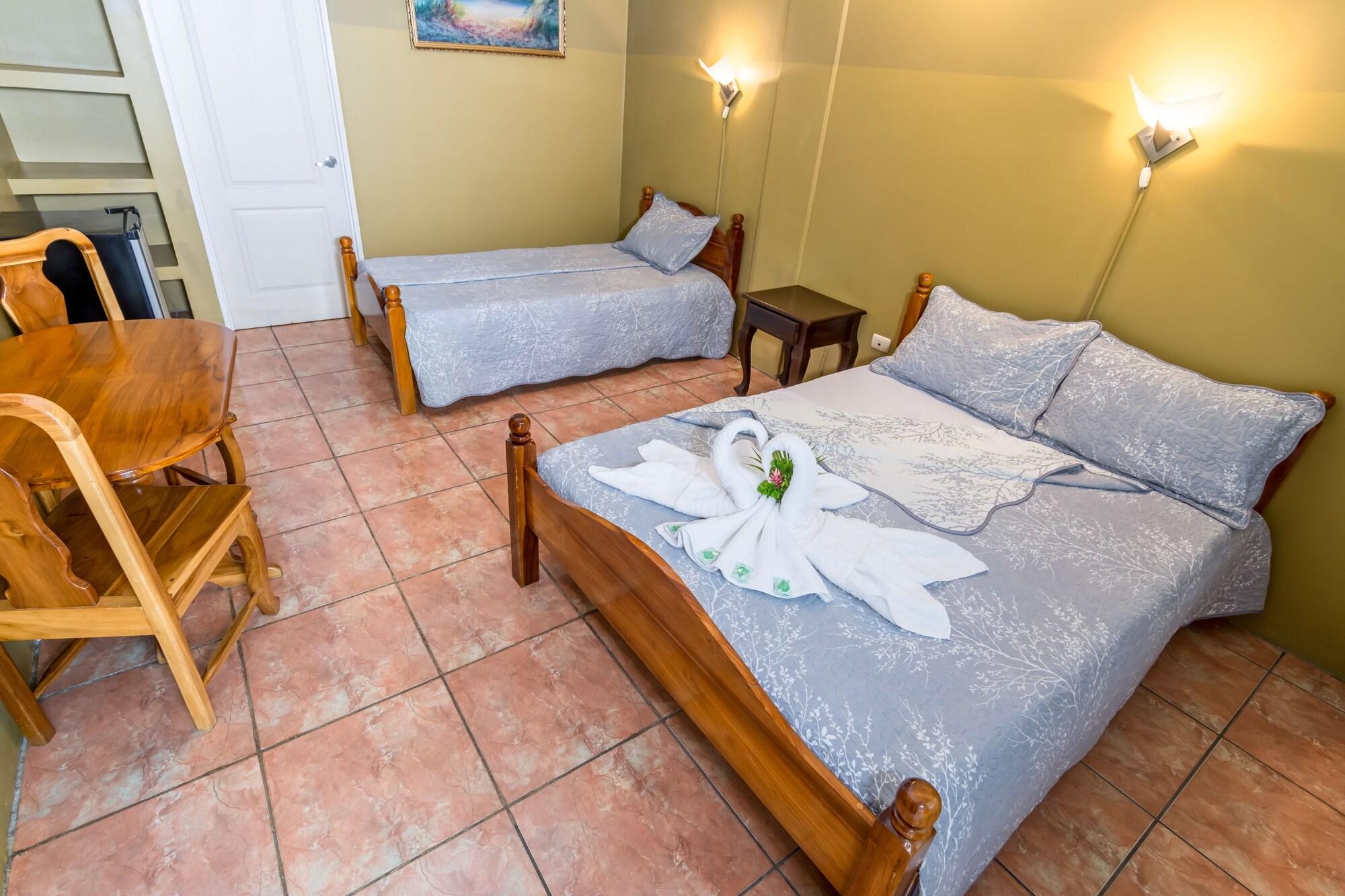 Hotel Le Priss Manuel Antonio Eksteriør billede