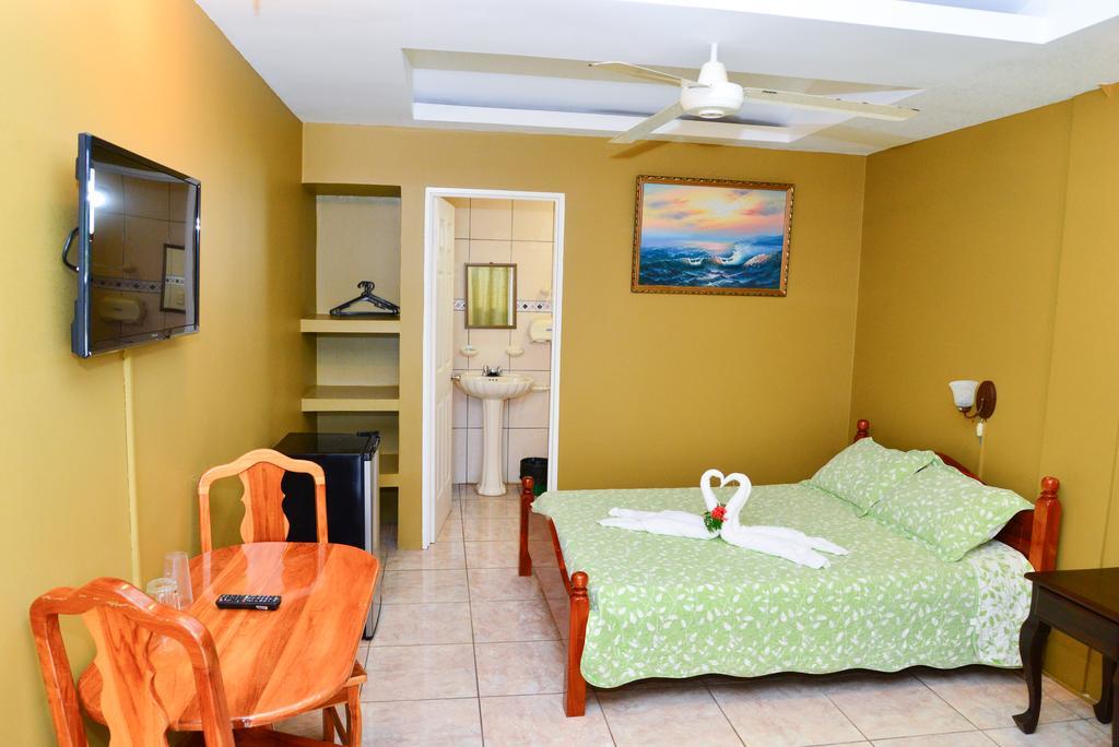 Hotel Le Priss Manuel Antonio Eksteriør billede