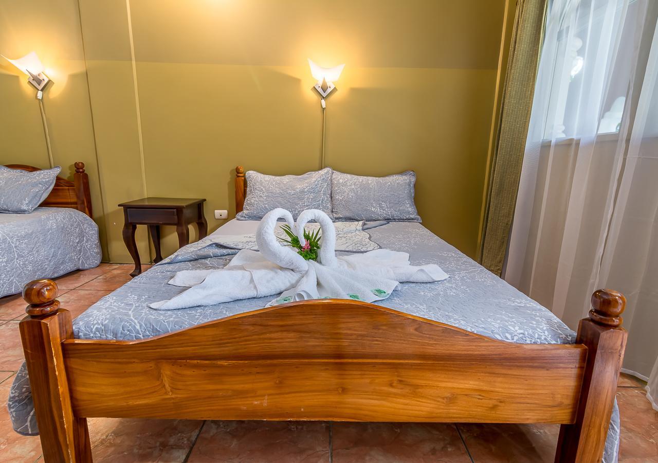 Hotel Le Priss Manuel Antonio Eksteriør billede