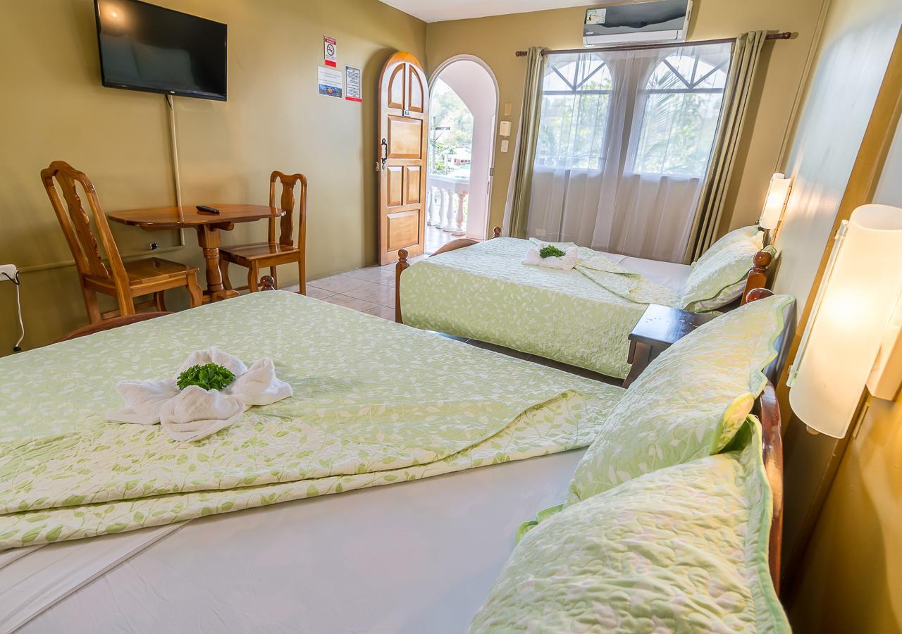 Hotel Le Priss Manuel Antonio Eksteriør billede