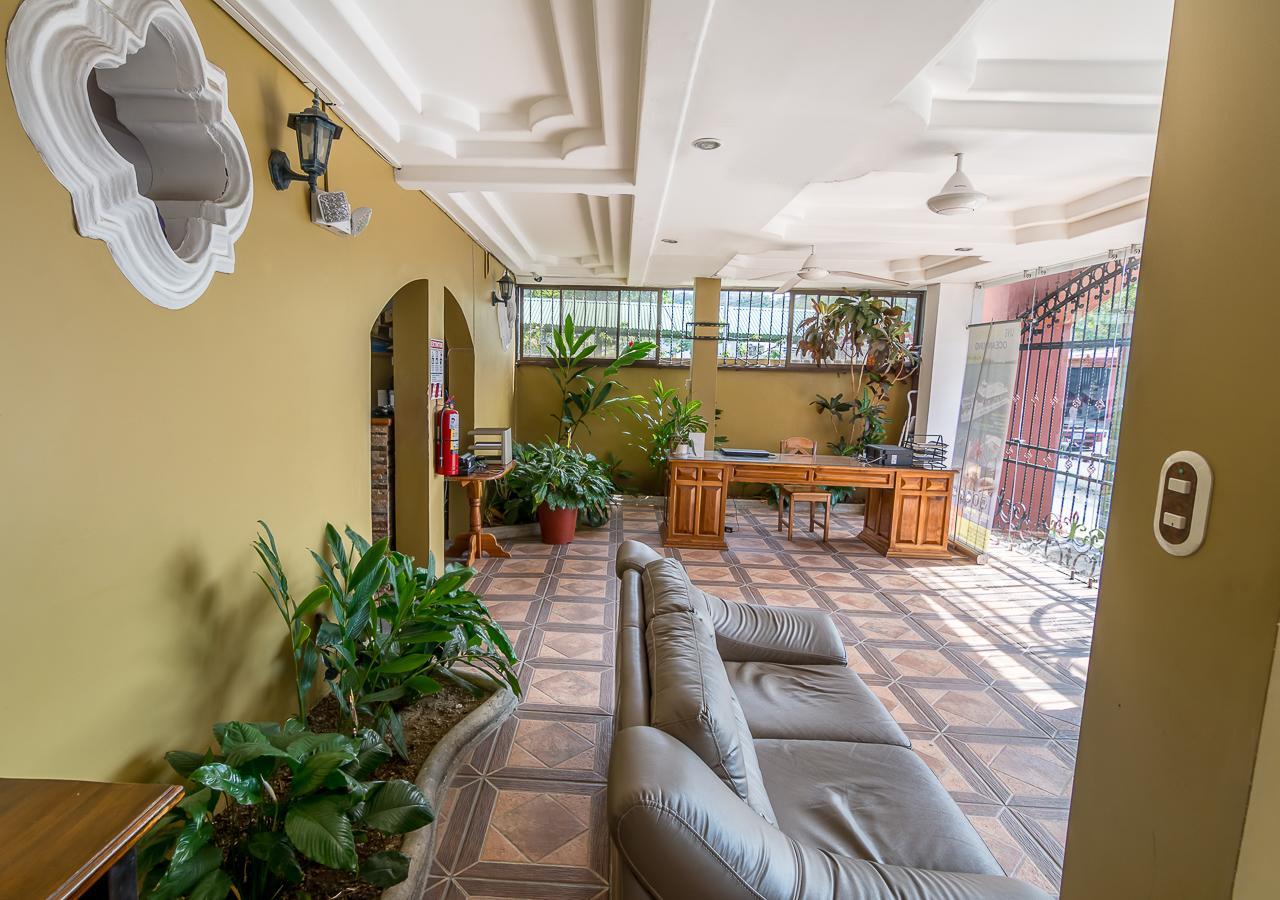 Hotel Le Priss Manuel Antonio Eksteriør billede