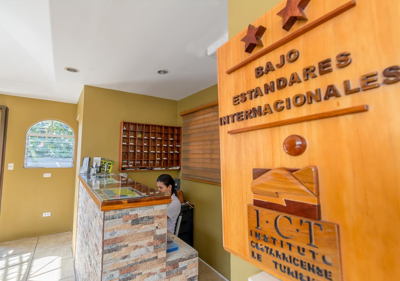 Hotel Le Priss Manuel Antonio Eksteriør billede