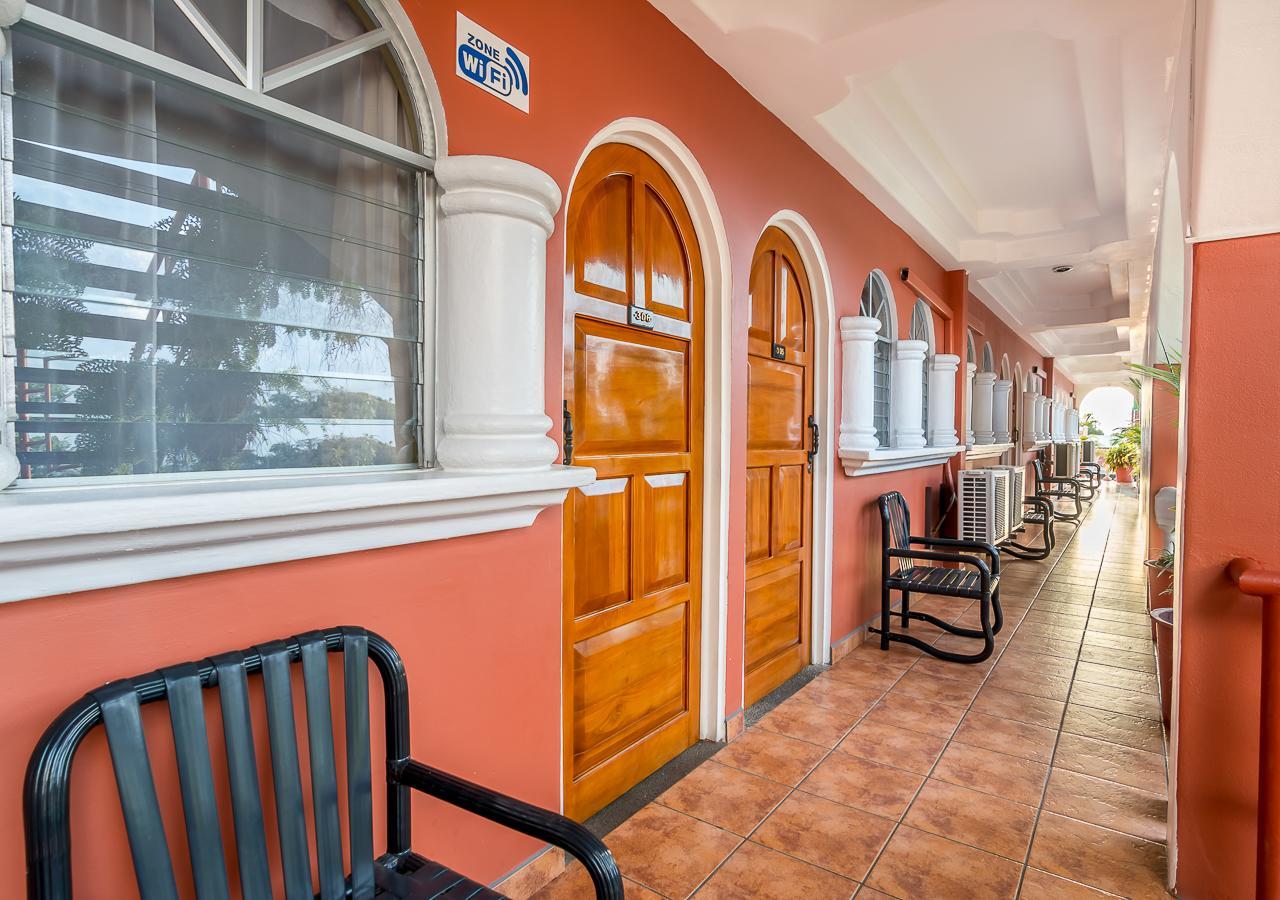 Hotel Le Priss Manuel Antonio Eksteriør billede