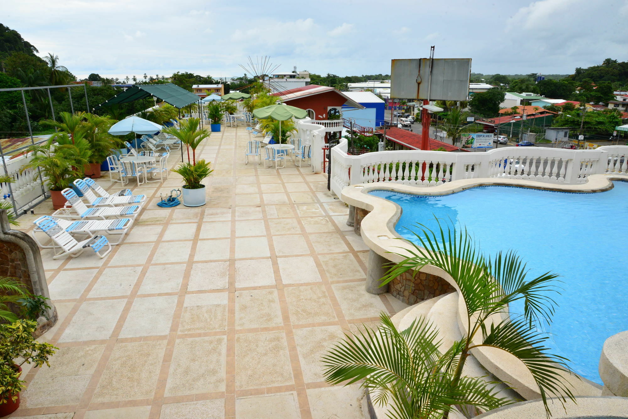 Hotel Le Priss Manuel Antonio Eksteriør billede